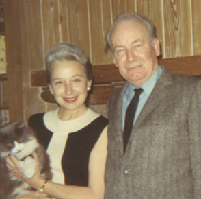 BILL AND MARGARET HOLDING LINUS